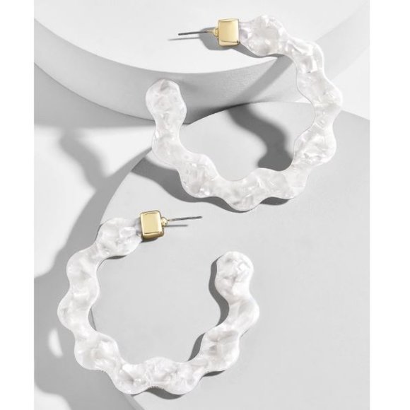 Deena Acrylic Resin Hoop - Picture 2 of 2